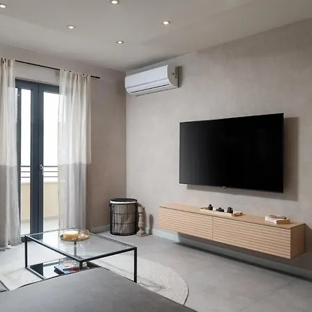 Modern Marija Pakoštane