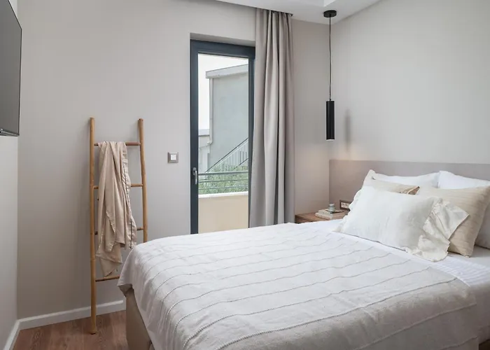 Modern Marija * Пакоштане