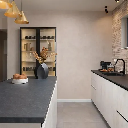 Modern Marija Pakoštane